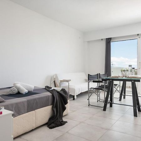 Nice Studio In Siesta 2 In Puerto Alcudia 7 Apartment Exterior foto