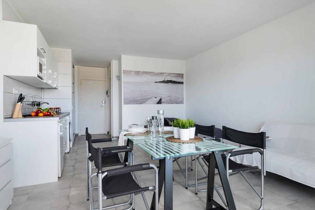 Nice Studio In Siesta 2 In Puerto Alcudia 7 Apartment Exterior foto